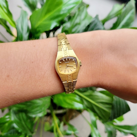 Vintage Perfex 17 Jewels Incabloc Classic Gold Watch - Picture 5 of 10